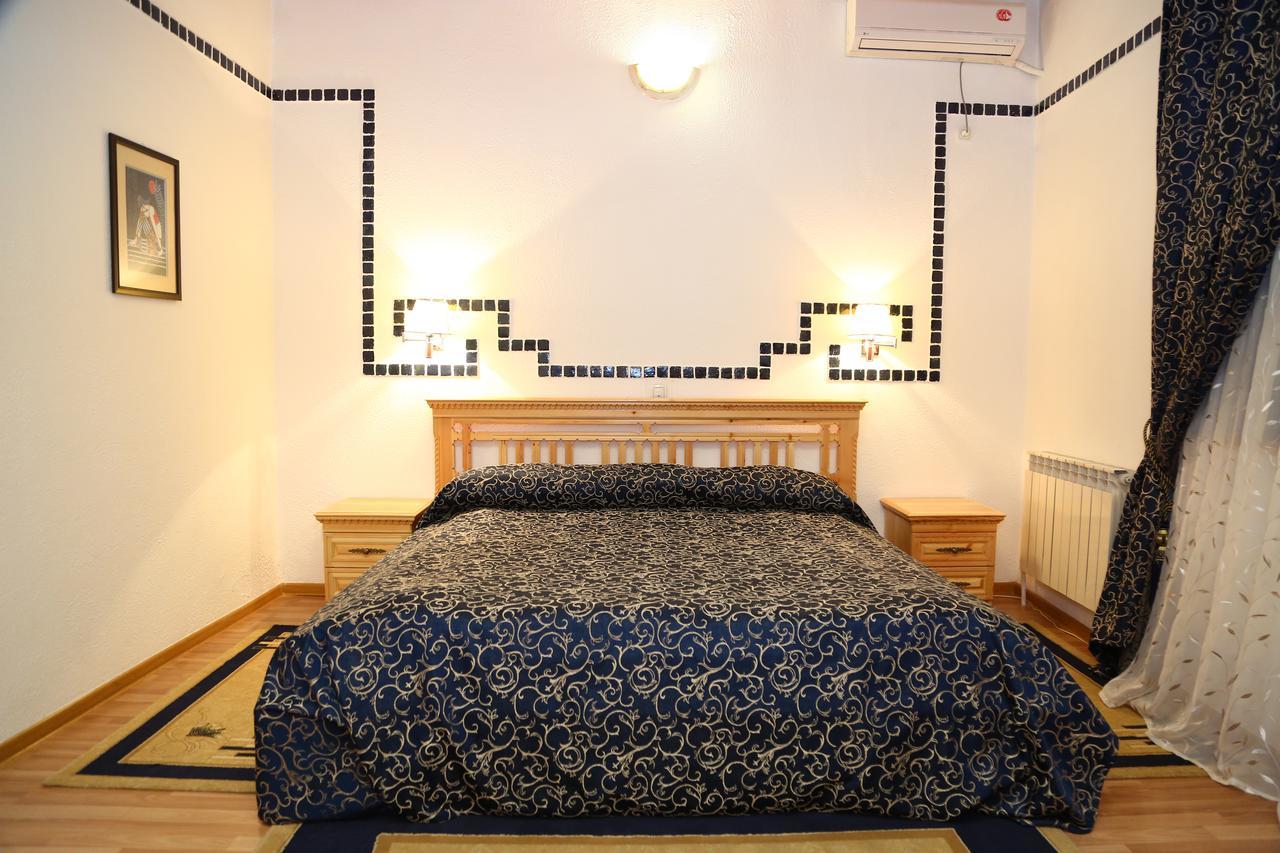 Malika Prime Hotel Samarkand Esterno foto